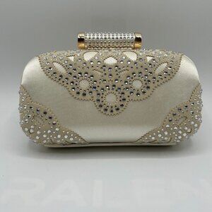 BADGLEY MISCHKA CREAM CLUTCH
